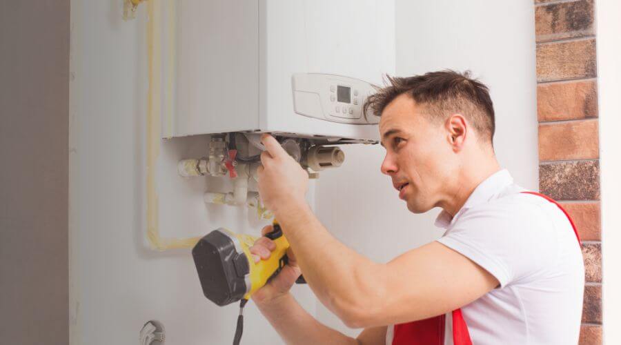 Local water heater installation in Baxter Springs, KS